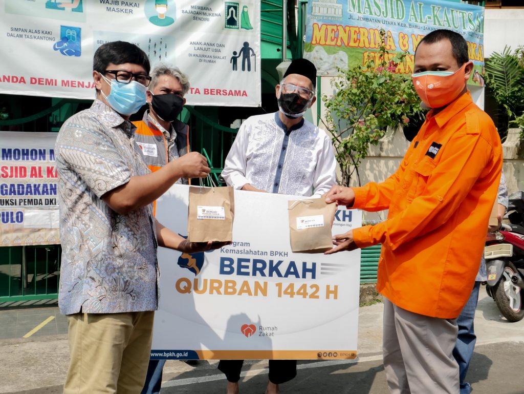 Berkah Qurban 1000 Sapi, BPKH Sasar Pelosok Negeri